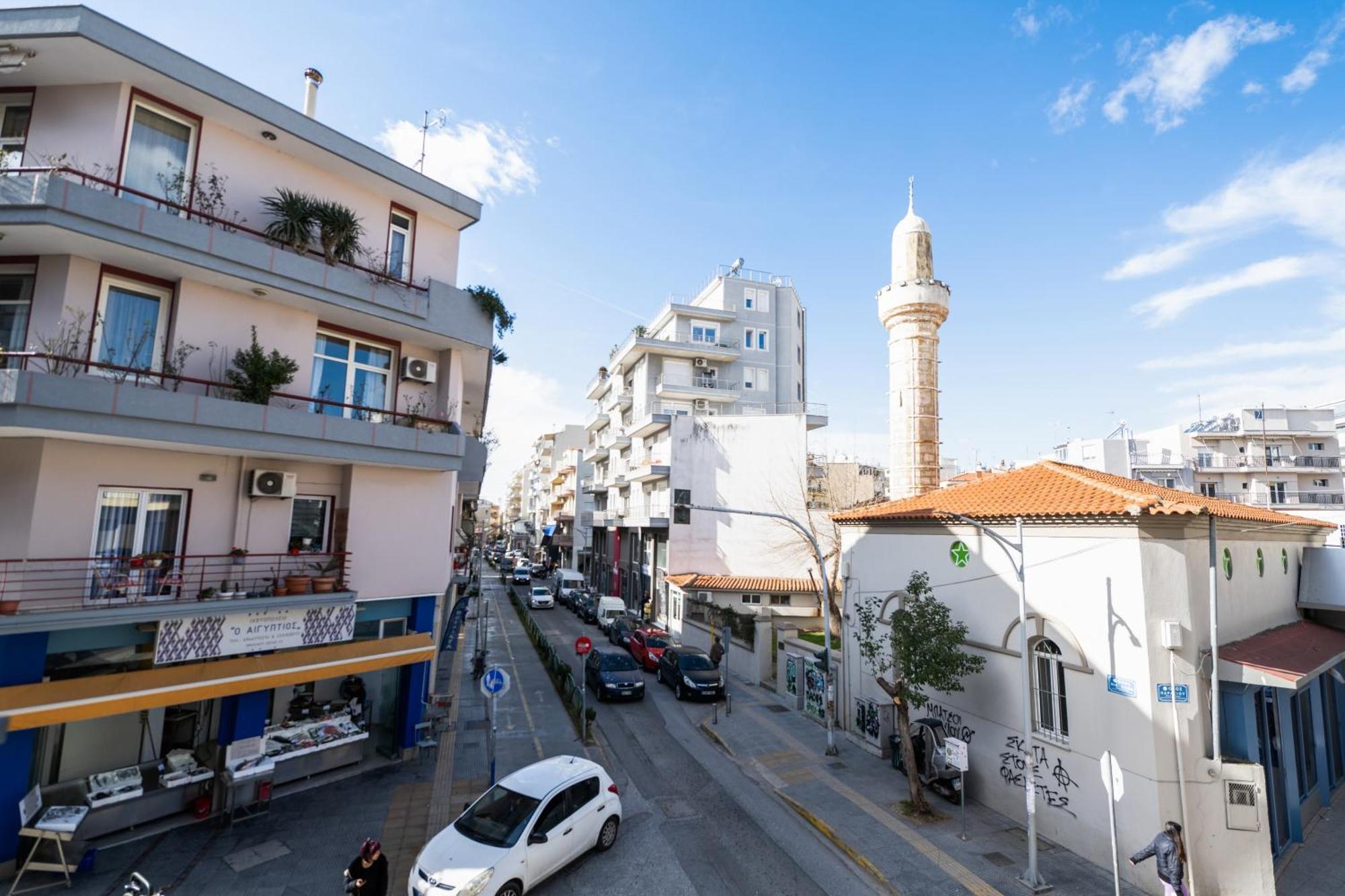 Themis Urban Stay Komotini Bagian luar foto